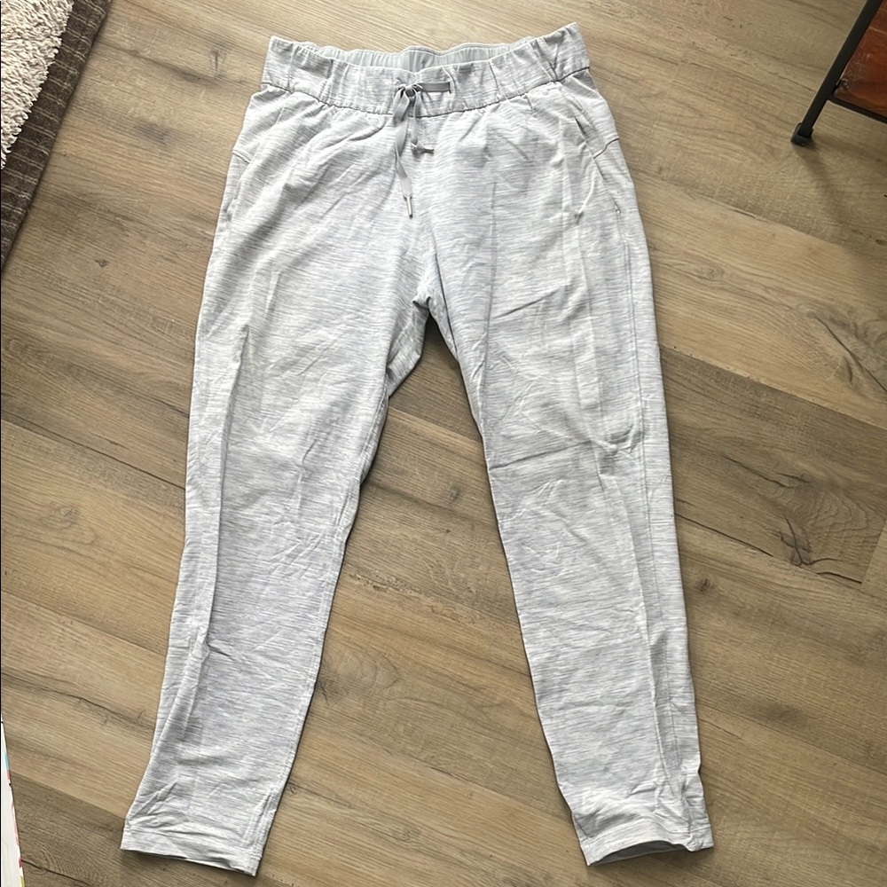 Lululemon Women’s Gray Casual Pants